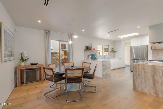 Detail Gallery Image 12 of 30 For 6919 La Presa Dr, San Gabriel,  CA 91775 - 3 Beds | 3 Baths