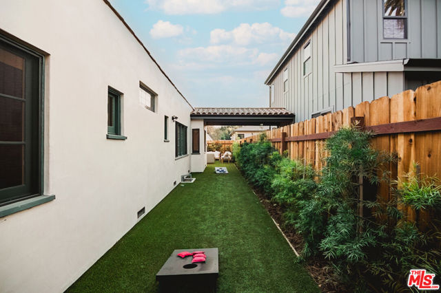 11026 Hortense Street, North Hollywood CA: https://media.crmls.org/mediaz/36bc3db3-2795-423c-a059-32d0f2bfbd6d.jpg