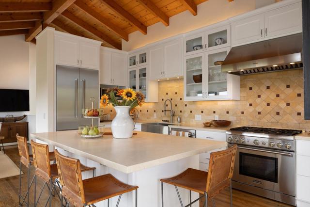 26282 Atherton Drive, Carmel CA: https://media.crmls.org/mediaz/36bcb8af-8b6f-40ca-bd68-2ab710e4b949.jpg