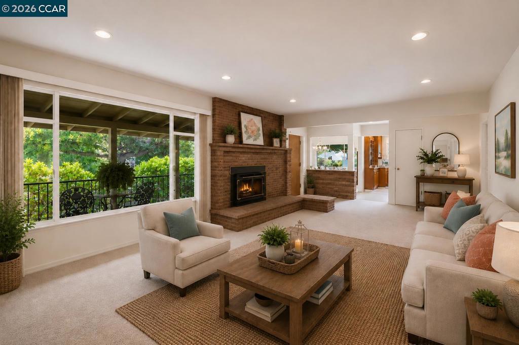 https://media.crmls.org/mediaz/36bd553a-705d-40db-a1fd-805cfd5c4d5f.jpg?preset=X-Large