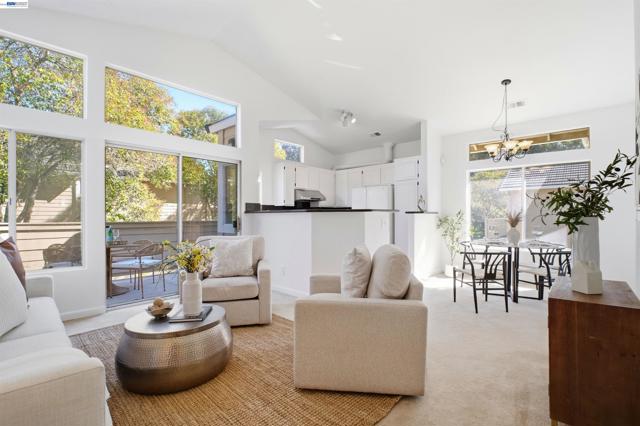 Details for 5245 Tacoma Cmn, Fremont, CA 94555