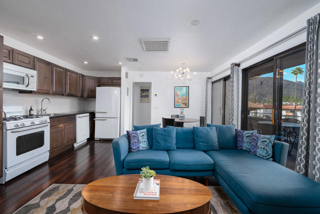 Details for 471 Calle El Segundo  C13, Palm Springs, CA 92262