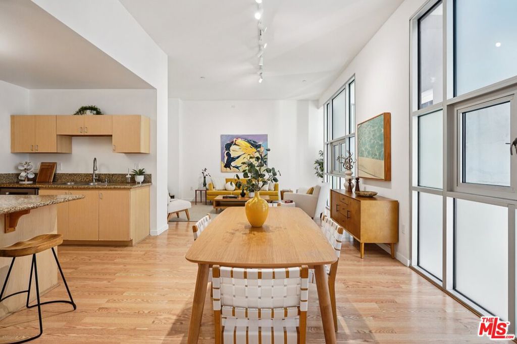 630 W 6th Street #505