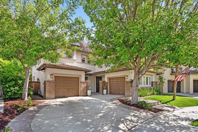6 Reston Way, Ladera Ranch CA: https://media.crmls.org/mediaz/36bf809e-e03d-40f3-aca1-602247554c30.jpg