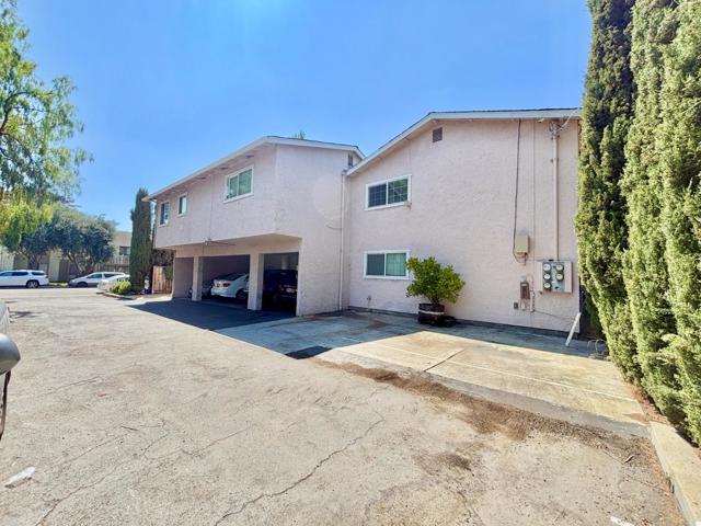 3814 Seven Trees Boulevard, San Jose CA: https://media.crmls.org/mediaz/36c052a2-1376-42b8-a791-45519d48ba5d.jpg