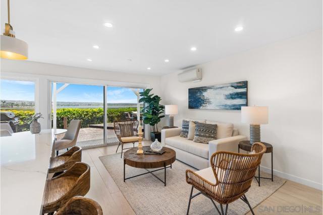 4007 Crown Point Drive, San Diego CA: https://media.crmls.org/mediaz/36c0ecd0-4054-43e5-a173-4b3a9e03d970.jpg