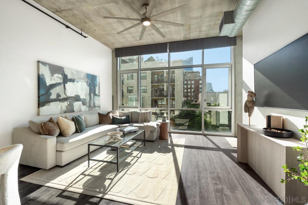 1025 Island Ave #402