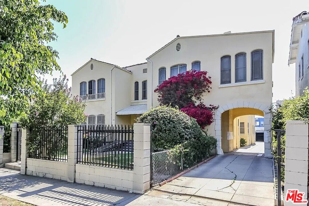 109 S Berendo Street #2