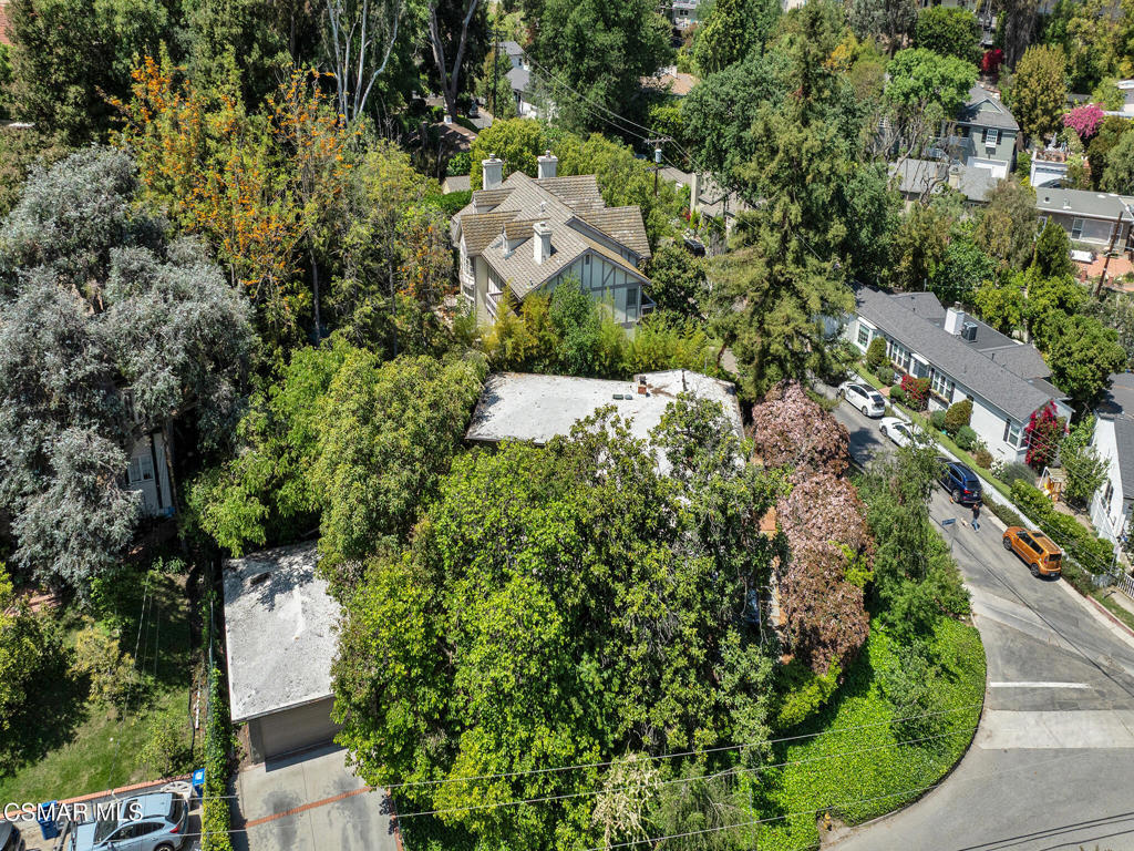 13606 Oak Canyon AvenueSherman Oaks img 25
