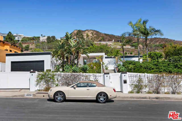 Drew Fenton | 18073 Sandy Cape Drive Pacific Palisades CA | MLS: 7432418