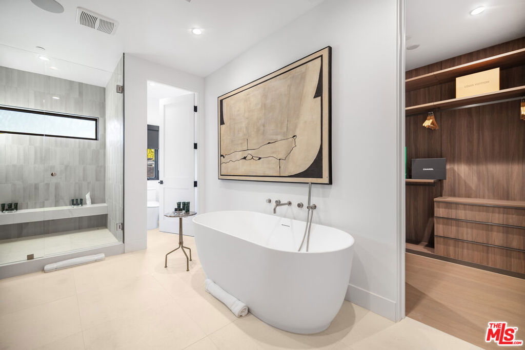 MLS #25619907 image #30