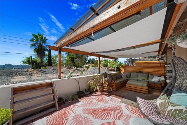 5440 Baltimore Dr, La Mesa CA: https://media.crmls.org/mediaz/36c48cc7-34e0-4401-8d75-0b50a1d07b58.jpg