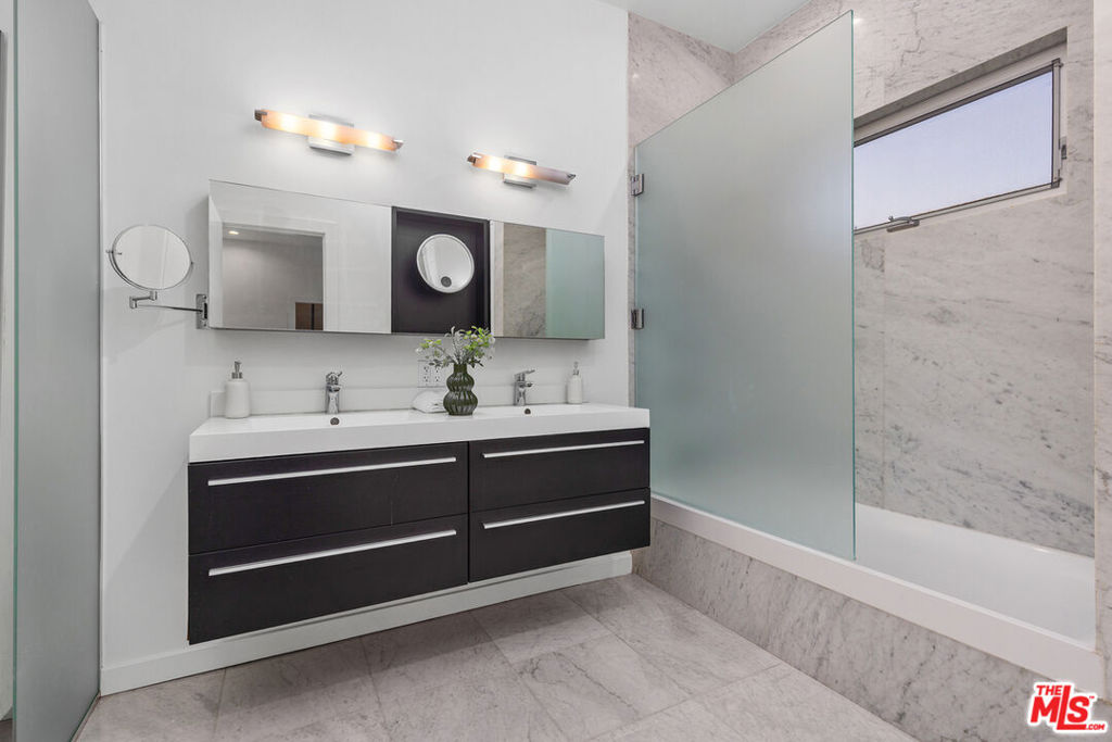 MLS #26842957 image #17