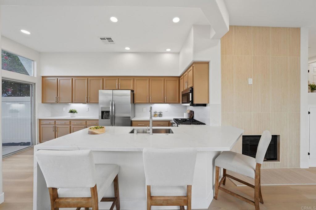 7553 Hazard Center Drive - photo 10