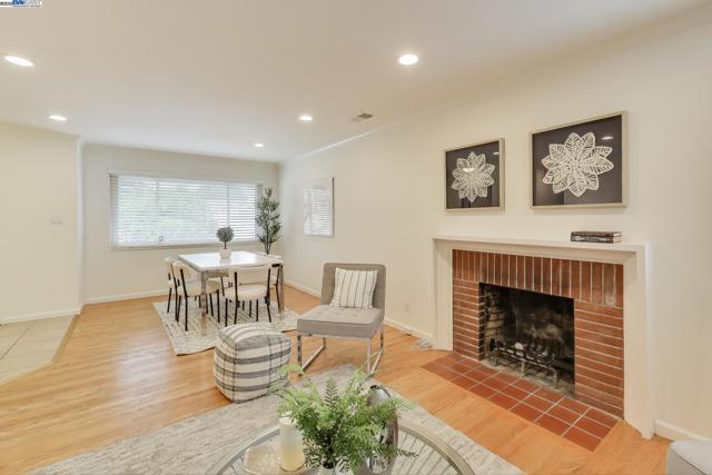 Image 7 of 37 For 15535 Sedgeman St
