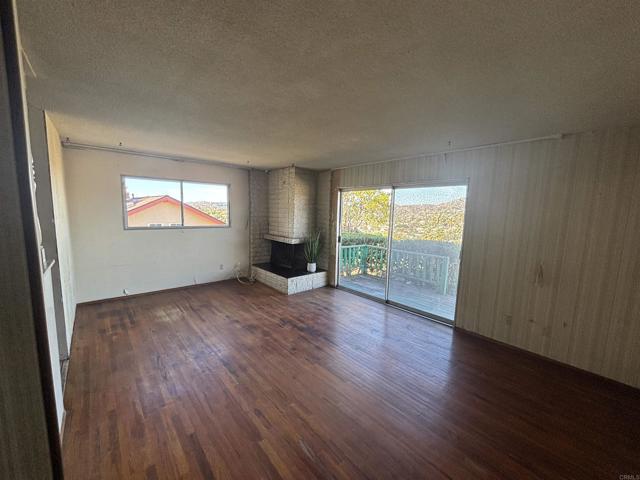 Detail Gallery Image 6 of 60 For 10050 Cristobal Dr, Spring Valley,  CA 91977 - 5 Beds | 2 Baths