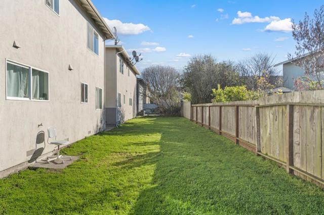 466 Willow Avenue, Half Moon Bay CA: https://media.crmls.org/mediaz/36c75f27-f20a-4dc0-850d-501140e8b6bb.jpg