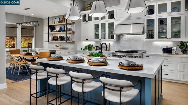 2185 Via Santa Elena, Morgan Hill CA: https://media.crmls.org/mediaz/36c78196-864c-4f84-99c2-ab2448c548d2.jpg