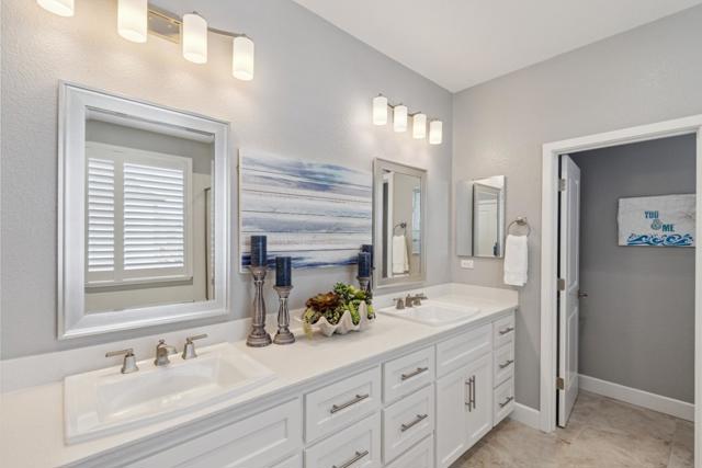 2610 Lighthouse Lane, Marina CA: https://media.crmls.org/mediaz/36c939f9-99a9-4e4b-8e1e-a6bd6cf7a646.jpg