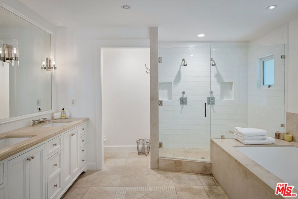 MLS #26869547 image #17