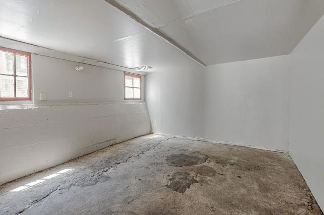 160 N 11th Street, San Jose CA: https://media.crmls.org/mediaz/36ca3436-6594-46c3-8e48-c178ed1e47f8.jpg