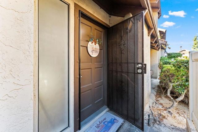 6811 Parkside Avenue, San Diego CA: https://media.crmls.org/mediaz/36cba4c7-a3b1-4a9c-971a-7ff424cbd222.jpg