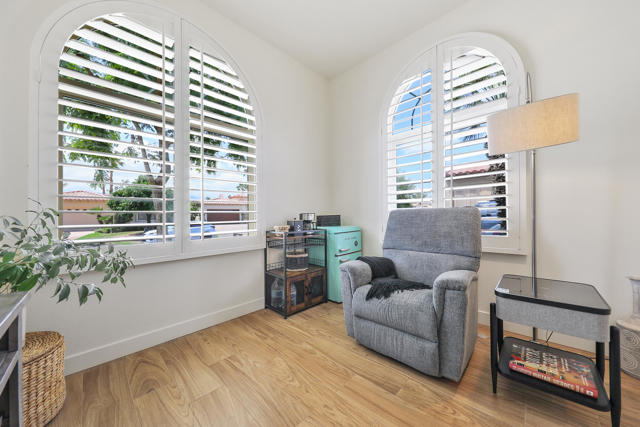 79840 Rancho La Quinta Drive, La Quinta CA: https://media.crmls.org/mediaz/36cc766d-1c5c-42fe-b6a6-86d71fe07203.jpg