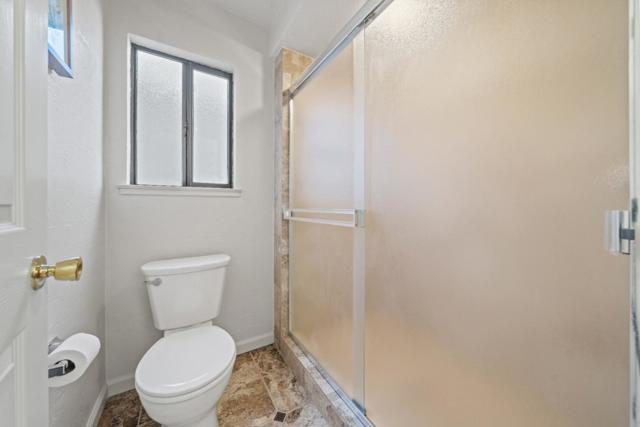 Image 18 of 45 For 3393 Sutton Loop