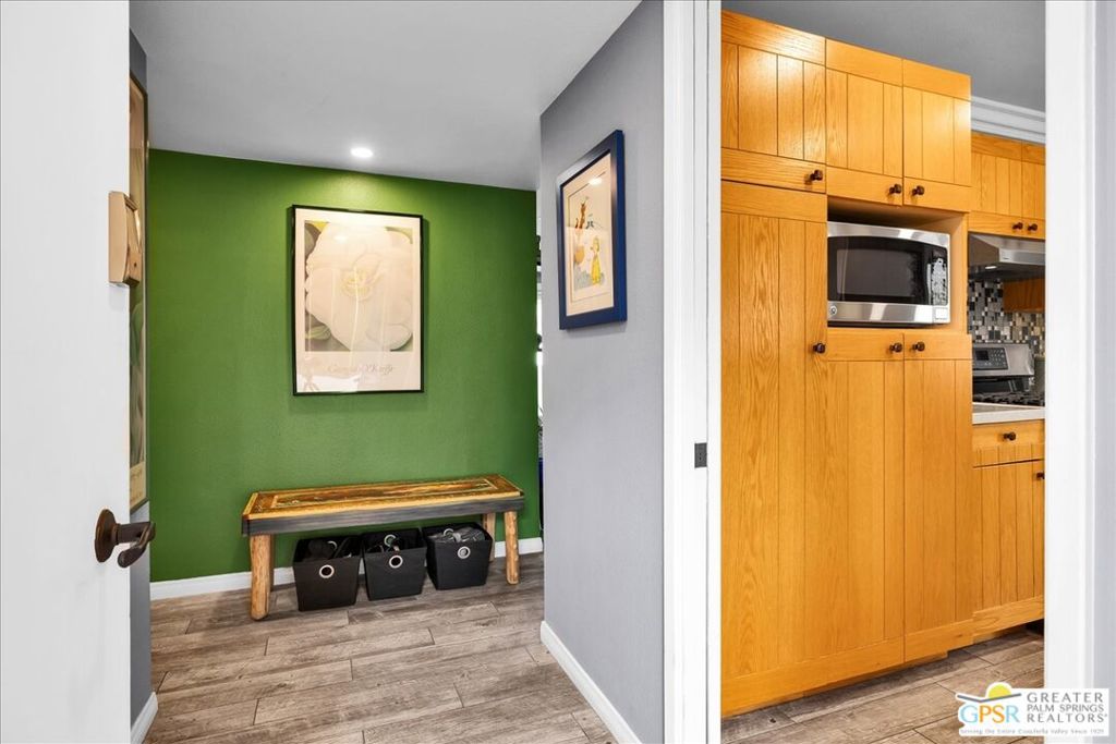 MLS #25612351PS image #2