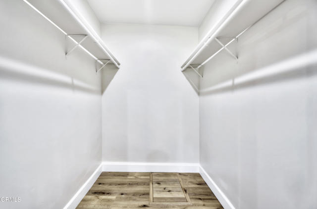 Detail Gallery Image 16 of 30 For 827 Parkman Dr, La Canada Flintridge,  CA 91011 - 4 Beds | 3 Baths