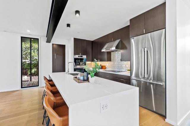1182 Fordham Way, Mountain View CA: https://media.crmls.org/mediaz/36ce42a8-8534-452c-89f6-d08bec758510.jpg