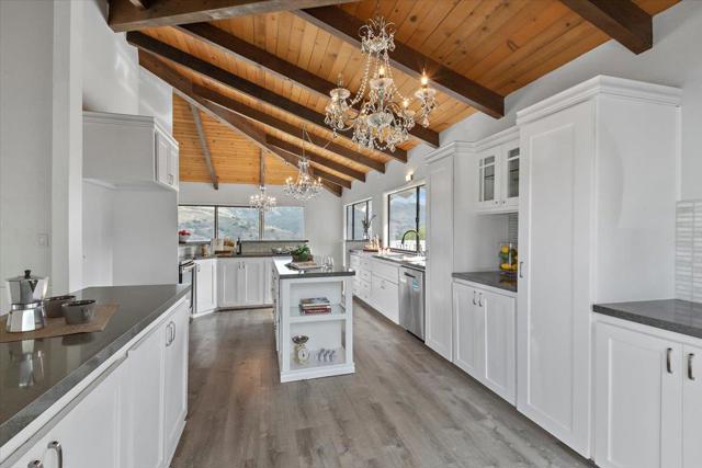 16280 Oak Canyon Drive, Morgan Hill CA: https://media.crmls.org/mediaz/36ce49f1-017e-4f0e-b569-9c87756951d5.jpg