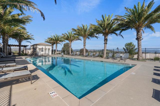 Detail Gallery Image 37 of 42 For 1220 Sunrise View #101,  San Marcos,  CA 92078 - 3 Beds | 2/1 Baths