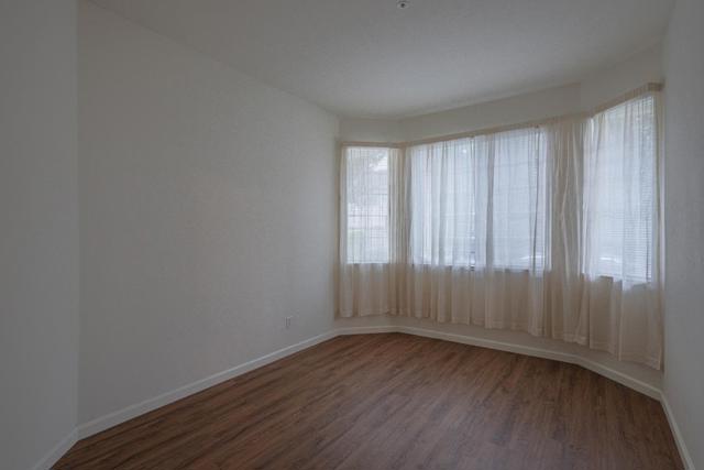 1920 Constitution Boulevard, Salinas CA: https://media.crmls.org/mediaz/36d185bd-6008-4a4e-bba1-f9d5325c4dd0.jpg