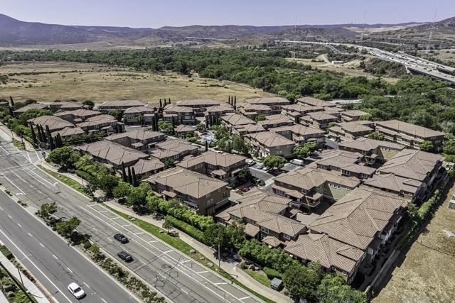 10 Via Montisi, Santee CA: https://media.crmls.org/mediaz/36d21b54-814d-43da-9b00-2bff6da5d274.jpg