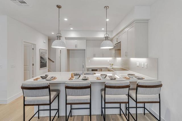 2878 Josephine Lane, Palo Alto CA: https://media.crmls.org/mediaz/36d359e7-a90c-430f-b5b4-dc7c3b991e37.jpg