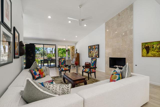75768 Valle Vista Drive, Indian Wells CA: https://media.crmls.org/mediaz/36d50788-2bdf-4fb3-b892-216510c0cc8e.jpg
