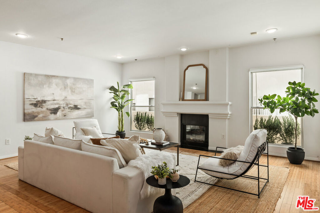 12011 Goshen Avenue #103