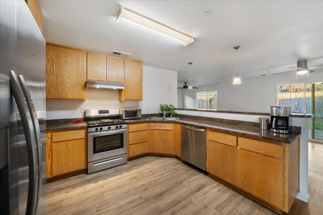 20970 Beagle Street, Cottonwood CA: https://media.crmls.org/mediaz/36d69a0f-8fcf-4546-aff9-9eb0f4ecd067.jpg