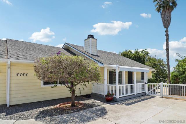 4464 Maple Ave, La Mesa CA: https://media.crmls.org/mediaz/36d6d4bc-6b44-4f8f-900e-dbe374452796.jpg