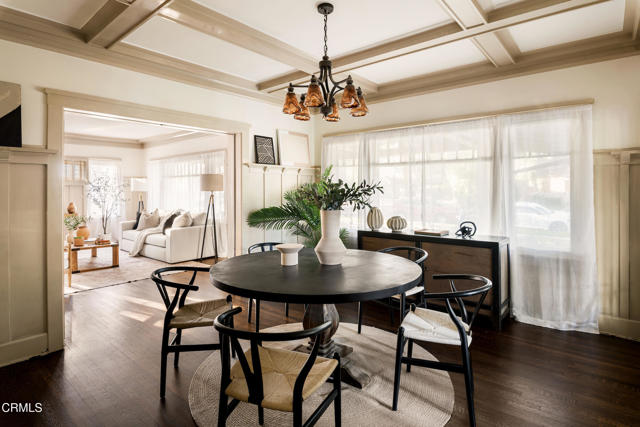 Detail Gallery Image 14 of 61 For 126 E 4th St, Ontario,  CA 91764 - 4 Beds | 3 Baths