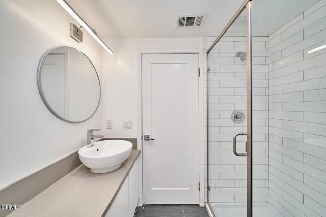 Detail Gallery Image 26 of 41 For 4201 Pennsylvania Ave #C2,  Glendale,  CA 91214 - 4 Beds | 2 Baths