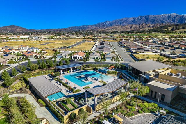 1514 Overpark Lane, Beaumont CA: https://media.crmls.org/mediaz/36d7e244-b49e-4c37-a8a0-30b5672cd447.jpg