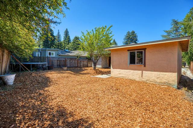 243 Ada Avenue, Felton CA: https://media.crmls.org/mediaz/36d8e20b-8adb-4377-b206-90e84d334a9f.jpg
