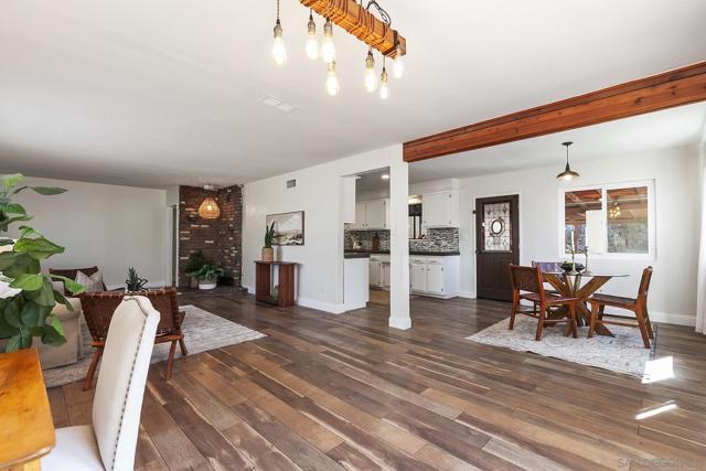 1167 Peutz Valley Rd, Alpine CA: https://media.crmls.org/mediaz/36d919e5-534d-4d87-887d-1fb40cbcb08a.jpg