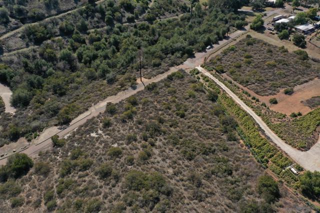 0 Rios Canyon Rd #16, El Cajon CA: https://media.crmls.org/mediaz/36d98912-bbcb-4862-96b4-be6eb704c454.jpg