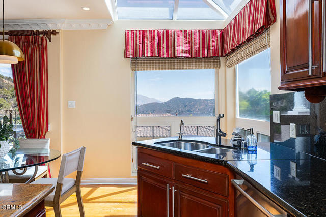 Detail Gallery Image 23 of 50 For 3422 Esperanza Ter, Glendale,  CA 91208 - 5 Beds | 5 Baths