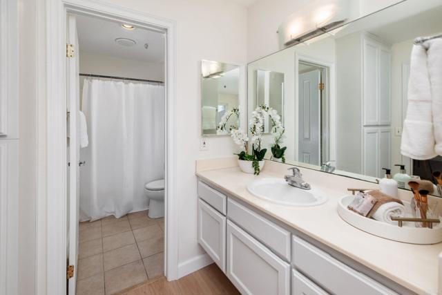 Detail Gallery Image 17 of 31 For 3991 Crown Point Dr #P13,  San Diego,  CA 92109 - 1 Beds | 1 Baths