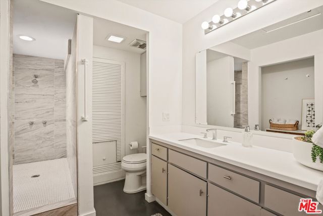 2499 S Palm Canyon Drive, Palm Springs, CA 92264