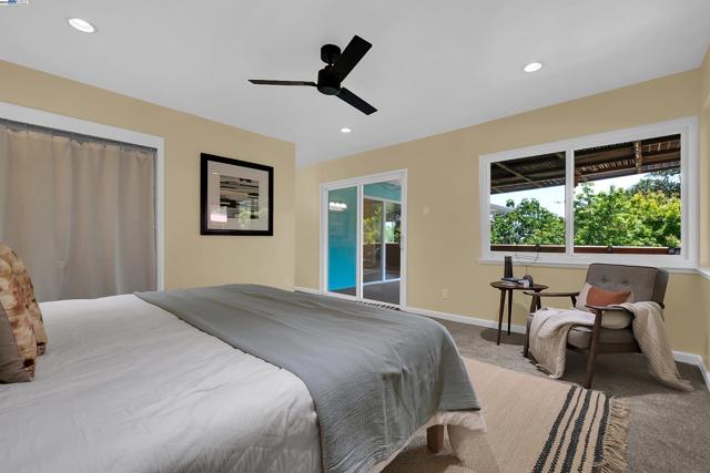17561 Vineyard Rd, Castro Valley CA: https://media.crmls.org/mediaz/36db03ad-9be1-4f2a-94b9-0e8a11a1569b.jpg